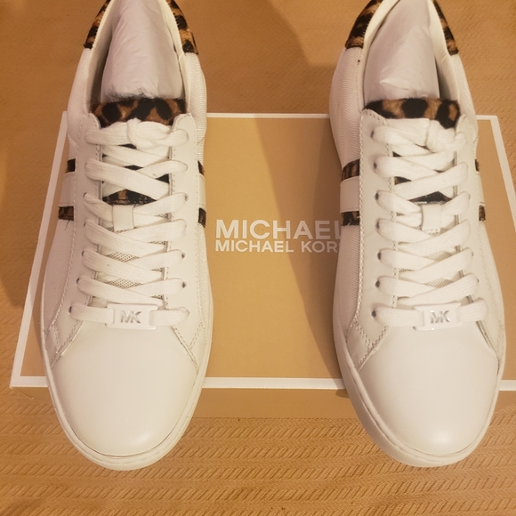 Michael Kors Irving stripe Lace up sneakers - Picture 5 of 6